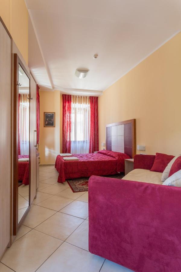 Hotel Conte Ruggero Serra San Bruno Kültér fotó