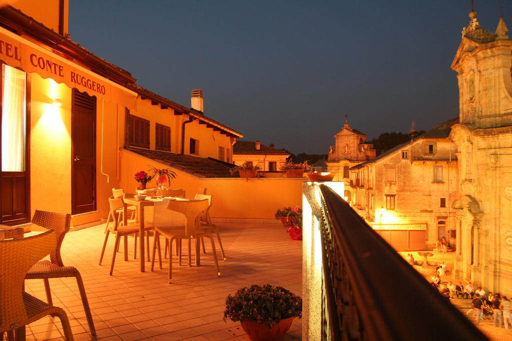 Hotel Conte Ruggero Serra San Bruno Kültér fotó