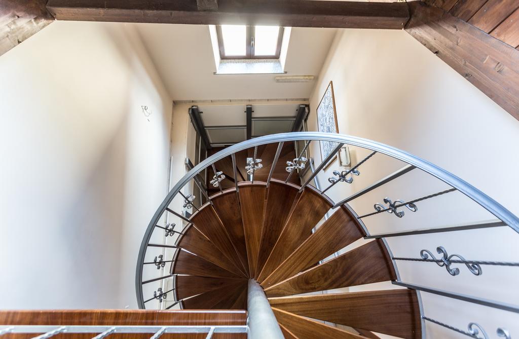 Hotel Conte Ruggero Serra San Bruno Kültér fotó