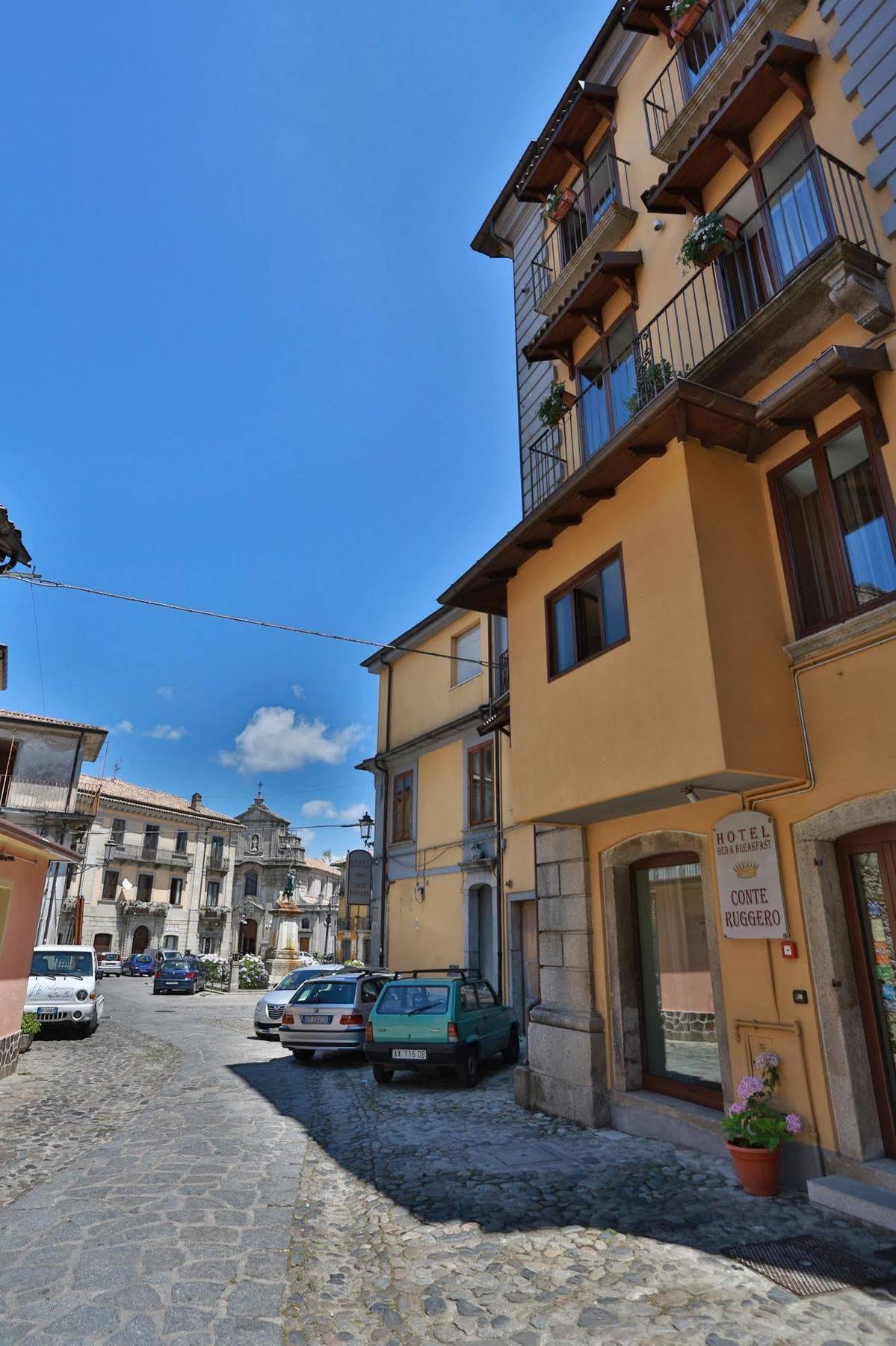 Hotel Conte Ruggero Serra San Bruno Kültér fotó